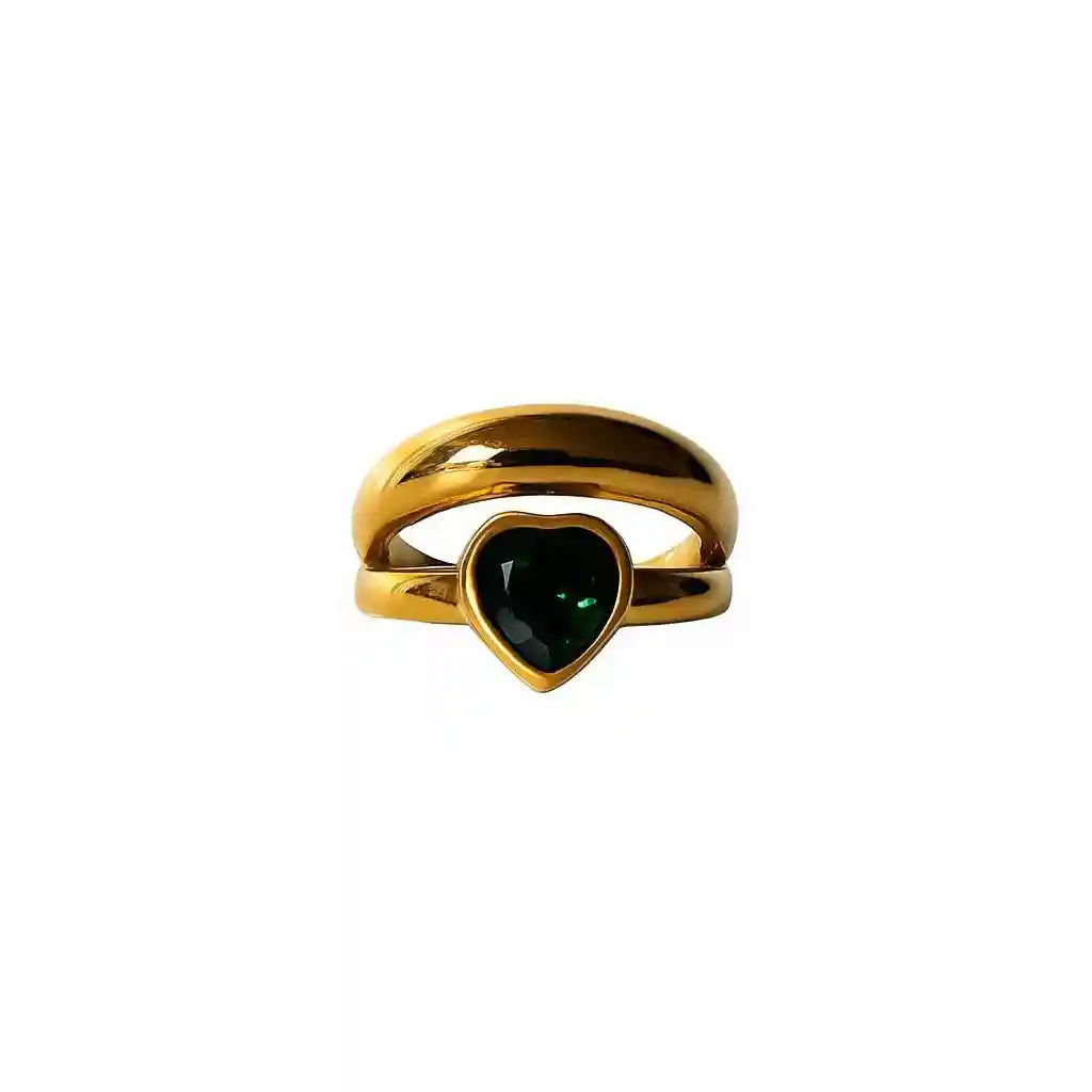 Green heart ring