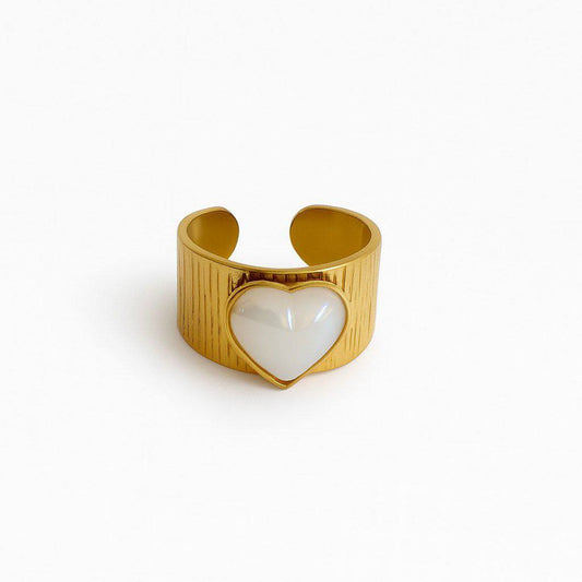 Love heart ring